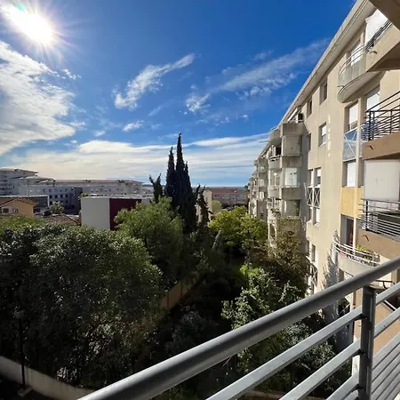 With Terrace Near The Center Apartman